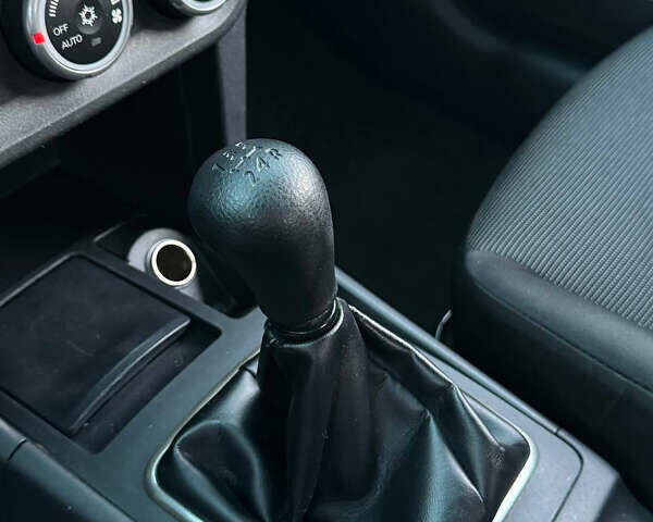Мицубиси Лансер 2007 в Калуше на Automoto.ua Серый Мицубиси Лансер, объемом двигателя 2 л и пробегом 134 тыс. км за 8950 $, фото 17 на Automoto.ua