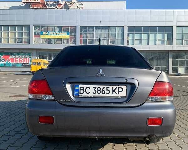 Серый Мицубиси Лансер, объемом двигателя 1.6 л и пробегом 260 тыс. км за 3950 $, фото 8 на Automoto.ua