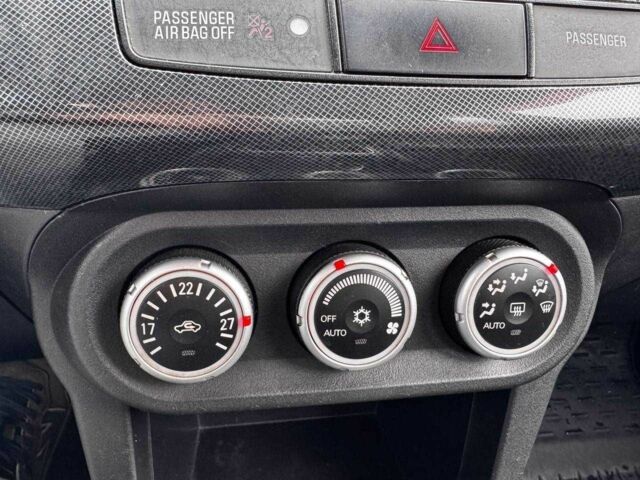 Сірий Міцубісі Lancer, об'ємом двигуна 2 л та пробігом 150 тис. км за 6700 $, фото 13 на Automoto.ua