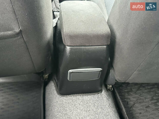 Сірий Міцубісі Lancer, об'ємом двигуна 1.6 л та пробігом 116 тис. км за 5199 $, фото 23 на Automoto.ua