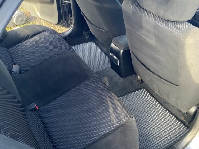 Серый Мицубиси Лансер, объемом двигателя 1.6 л и пробегом 191 тыс. км за 2000 $, фото 14 на Automoto.ua