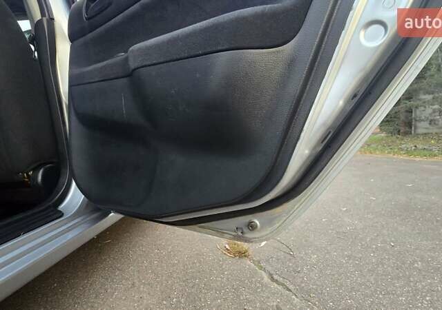 Сірий Міцубісі Lancer, об'ємом двигуна 1.6 л та пробігом 213 тис. км за 3600 $, фото 36 на Automoto.ua