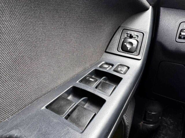 Сірий Міцубісі Lancer, об'ємом двигуна 2 л та пробігом 150 тис. км за 6700 $, фото 14 на Automoto.ua