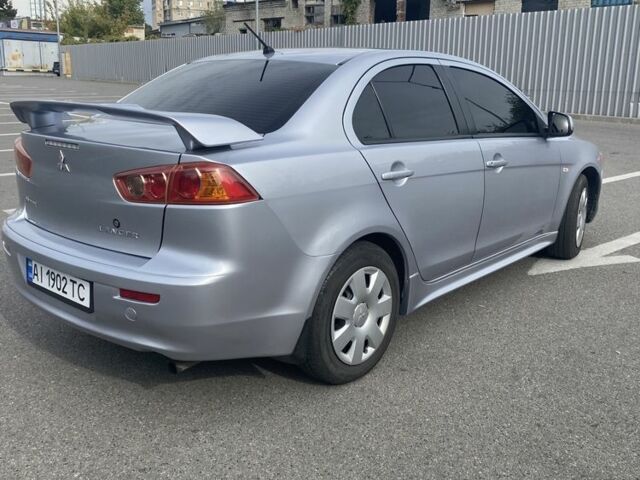 Серый Мицубиси Лансер, объемом двигателя 1.5 л и пробегом 188 тыс. км за 4999 $, фото 3 на Automoto.ua