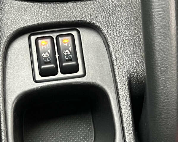 Серый Мицубиси Лансер, объемом двигателя 1.6 л и пробегом 254 тыс. км за 4500 $, фото 21 на Automoto.ua