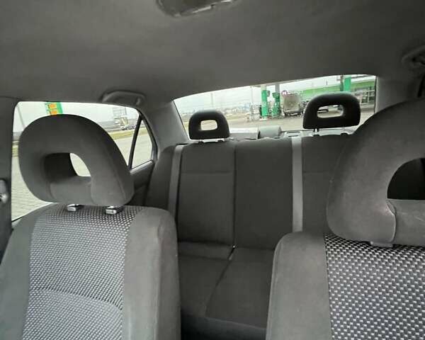 Сірий Міцубісі Lancer, об'ємом двигуна 1.6 л та пробігом 253 тис. км за 3100 $, фото 7 на Automoto.ua