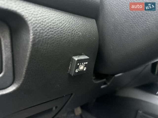 Сірий Міцубісі Lancer, об'ємом двигуна 1.6 л та пробігом 177 тис. км за 2800 $, фото 22 на Automoto.ua