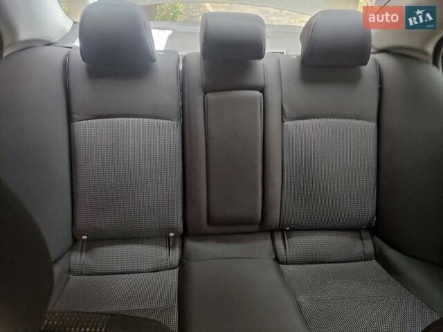 Сірий Міцубісі Lancer, об'ємом двигуна 1.5 л та пробігом 196 тис. км за 5600 $, фото 5 на Automoto.ua