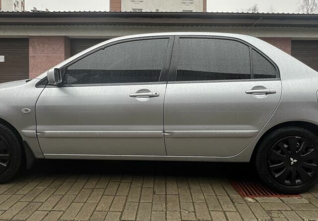 Сірий Міцубісі Lancer, об'ємом двигуна 1.6 л та пробігом 272 тис. км за 4500 $, фото 1 на Automoto.ua