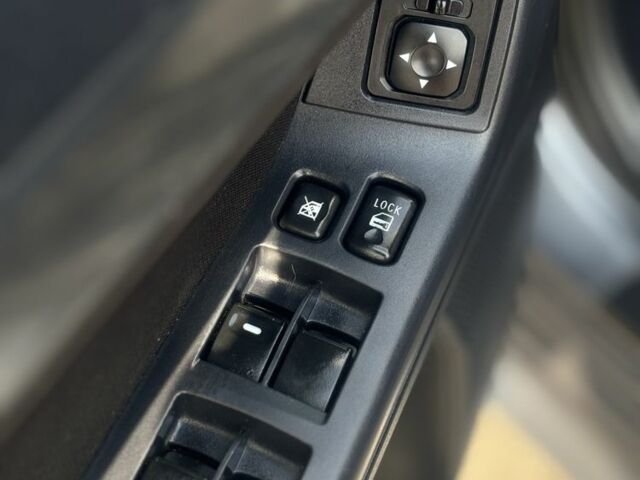 Сірий Міцубісі Lancer, об'ємом двигуна 2 л та пробігом 220 тис. км за 6600 $, фото 6 на Automoto.ua