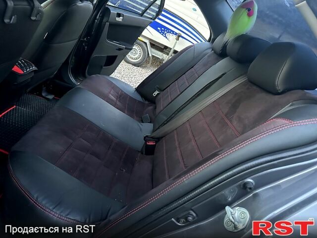 Сірий Міцубісі Lancer, об'ємом двигуна 2 л та пробігом 208 тис. км за 5899 $, фото 8 на Automoto.ua
