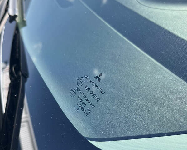 Сірий Міцубісі Lancer, об'ємом двигуна 2 л та пробігом 237 тис. км за 7200 $, фото 26 на Automoto.ua
