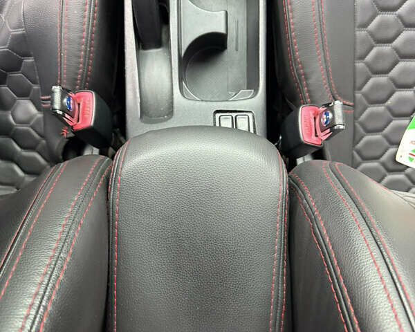 Сірий Міцубісі Lancer, об'ємом двигуна 2 л та пробігом 253 тис. км за 8700 $, фото 39 на Automoto.ua