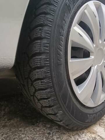 Серый Мицубиси Лансер, объемом двигателя 1.58 л и пробегом 176 тыс. км за 5000 $, фото 26 на Automoto.ua