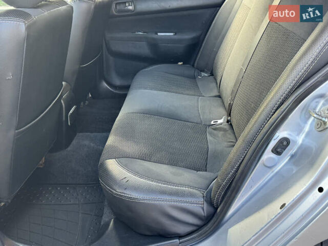 Мицубиси Лансер 2008 в Одессе на Automoto.ua Серый Мицубиси Лансер, объемом двигателя 1.6 л и пробегом 221 тыс. км за 3700 $, фото 18 на Automoto.ua