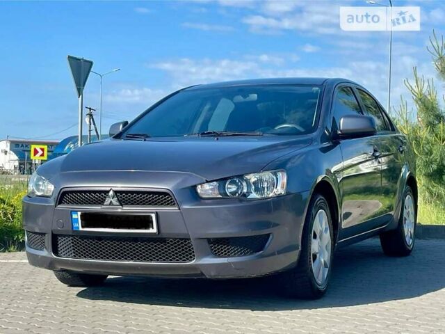 Сірий Міцубісі Lancer, об'ємом двигуна 1.5 л та пробігом 199 тис. км за 6500 $, фото 2 на Automoto.ua