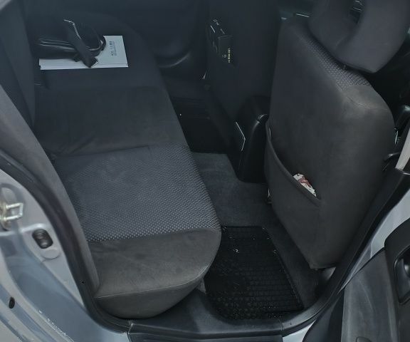 Сірий Міцубісі Lancer, об'ємом двигуна 1.6 л та пробігом 320 тис. км за 4167 $, фото 7 на Automoto.ua