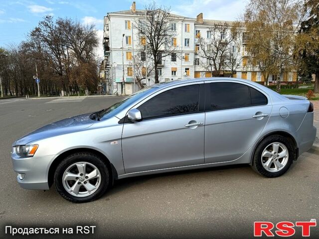 Серый Мицубиси Лансер, объемом двигателя 1.5 л и пробегом 152 тыс. км за 7800 $, фото 1 на Automoto.ua