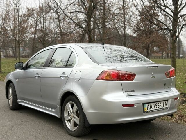 Сірий Міцубісі Lancer, об'ємом двигуна 2 л та пробігом 265 тис. км за 5300 $, фото 7 на Automoto.ua