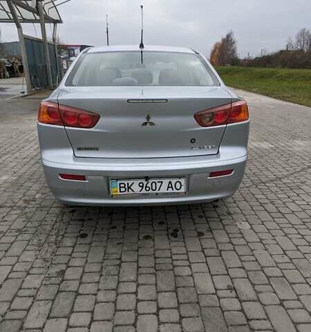 Серый Мицубиси Лансер, объемом двигателя 1.5 л и пробегом 147 тыс. км за 6700 $, фото 5 на Automoto.ua