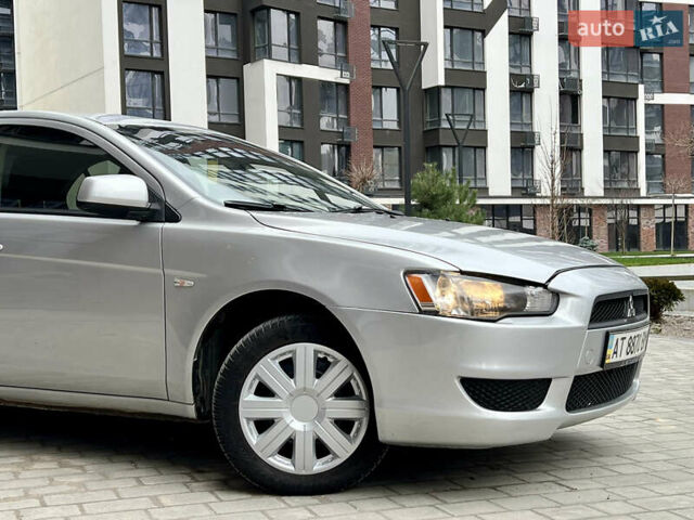 Сірий Міцубісі Lancer, об'ємом двигуна 1.5 л та пробігом 173 тис. км за 4800 $, фото 3 на Automoto.ua