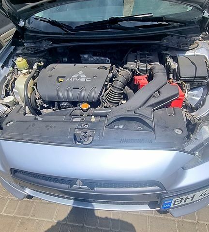 Сірий Міцубісі Lancer, об'ємом двигуна 2 л та пробігом 274 тис. км за 6300 $, фото 2 на Automoto.ua
