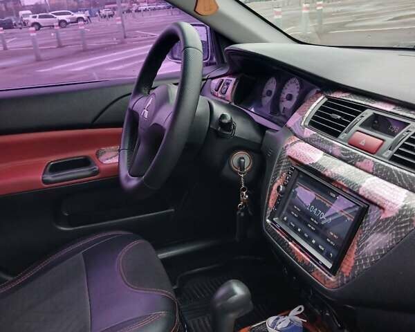 Сірий Міцубісі Lancer, об'ємом двигуна 1.6 л та пробігом 225 тис. км за 5200 $, фото 10 на Automoto.ua