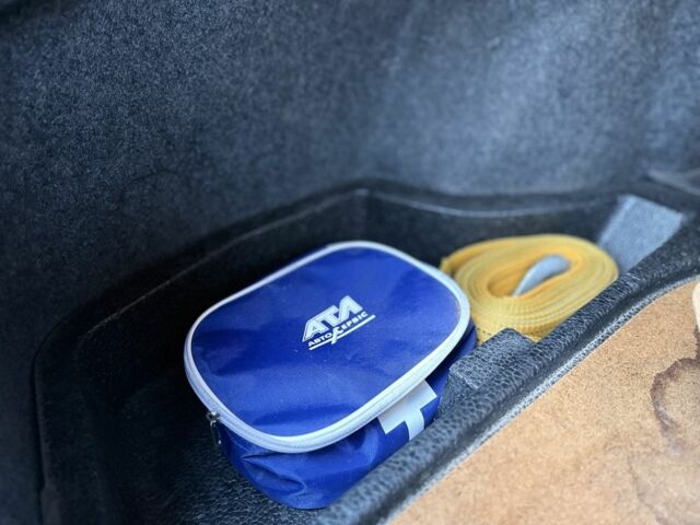 Сірий Міцубісі Lancer, об'ємом двигуна 2 л та пробігом 265 тис. км за 5300 $, фото 11 на Automoto.ua