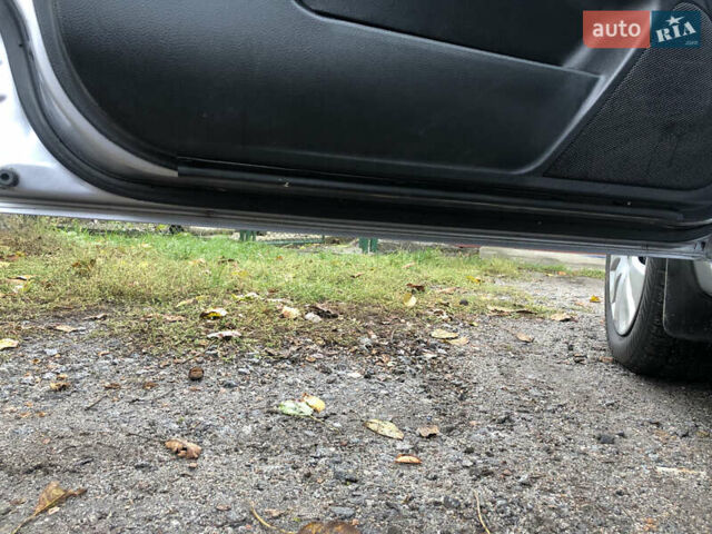 Сірий Міцубісі Lancer, об'ємом двигуна 1.58 л та пробігом 240 тис. км за 4299 $, фото 14 на Automoto.ua