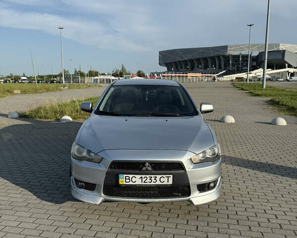 Сірий Міцубісі Lancer, об'ємом двигуна 2 л та пробігом 250 тис. км за 5999 $, фото 17 на Automoto.ua