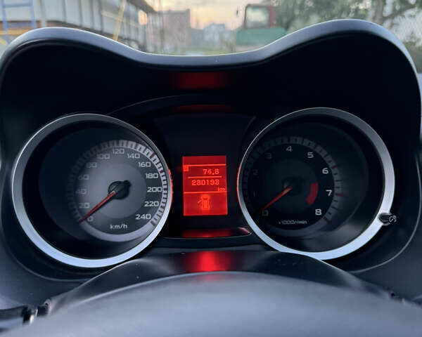 Мицубиси Лансер 2008 в Львове на Automoto.ua Серый Мицубиси Лансер, объемом двигателя 2 л и пробегом 230 тыс. км за 6000 $, фото 10 на Automoto.ua