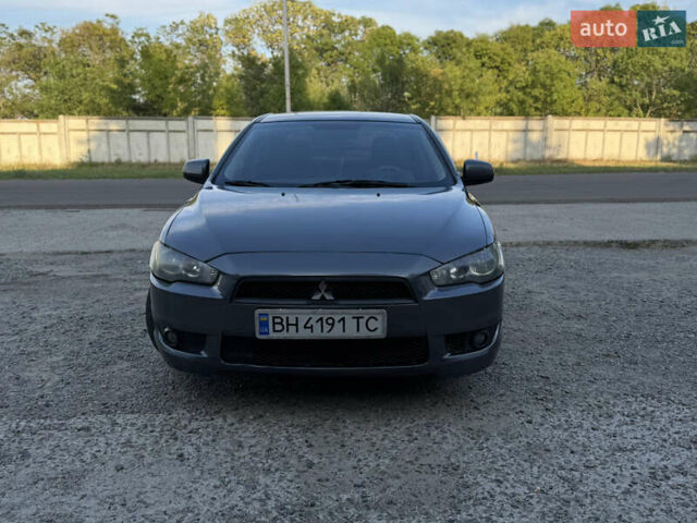 Сірий Міцубісі Lancer, об'ємом двигуна 2 л та пробігом 292 тис. км за 5500 $, фото 1 на Automoto.ua