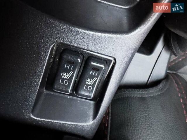 Серый Мицубиси Лансер, объемом двигателя 2 л и пробегом 257 тыс. км за 5800 $, фото 33 на Automoto.ua