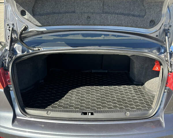 Сірий Міцубісі Lancer, об'ємом двигуна 1.5 л та пробігом 166 тис. км за 6500 $, фото 6 на Automoto.ua