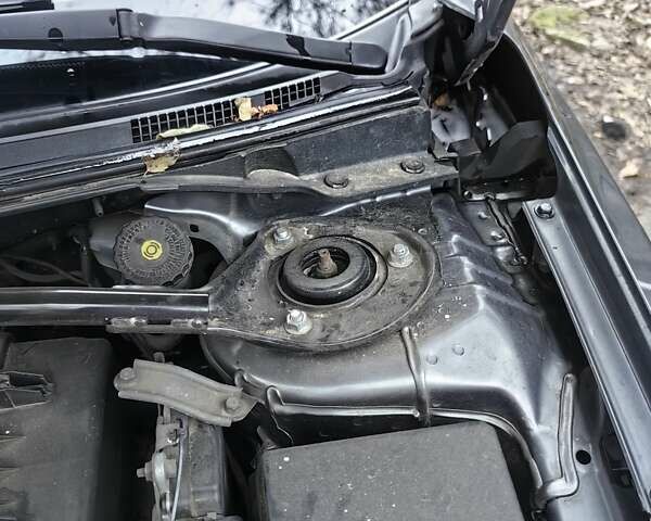 Сірий Міцубісі Lancer, об'ємом двигуна 2 л та пробігом 186 тис. км за 6000 $, фото 14 на Automoto.ua