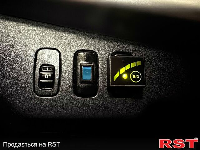 Серый Мицубиси Лансер, объемом двигателя 1.5 л и пробегом 241 тыс. км за 6400 $, фото 10 на Automoto.ua