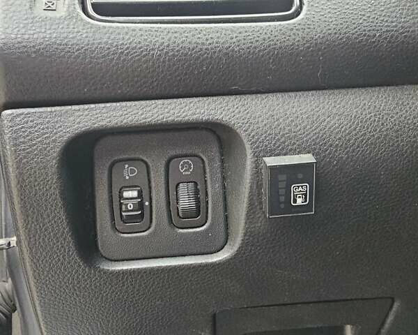 Серый Мицубиси Лансер, объемом двигателя 1.58 л и пробегом 200 тыс. км за 1700 $, фото 12 на Automoto.ua