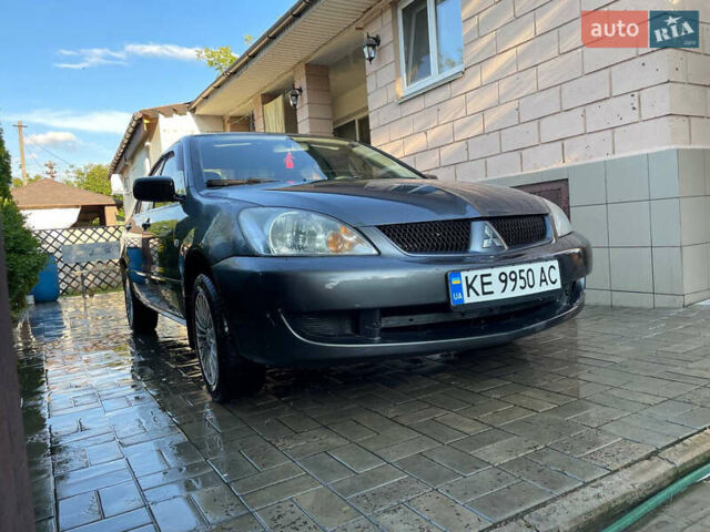 Мицубиси Лансер 2008 в Днепре (Днепропетровске) на Automoto.ua Серый Мицубиси Лансер, объемом двигателя 1.3 л и пробегом 220 тыс. км за 6000 $, фото 2 на Automoto.ua