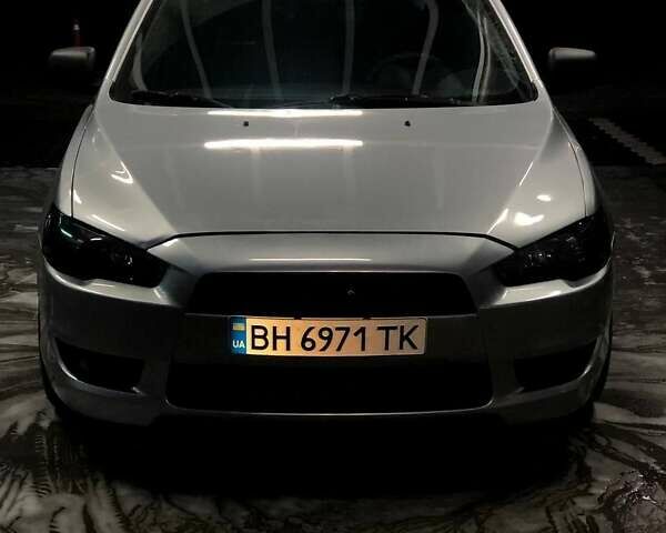 Серый Мицубиси Лансер, объемом двигателя 2 л и пробегом 225 тыс. км за 8200 $, фото 15 на Automoto.ua