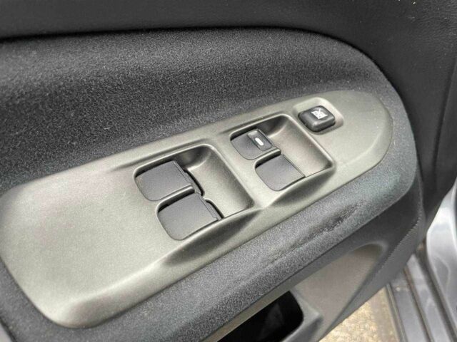 Серый Мицубиси Лансер, объемом двигателя 1.6 л и пробегом 146 тыс. км за 5990 $, фото 14 на Automoto.ua