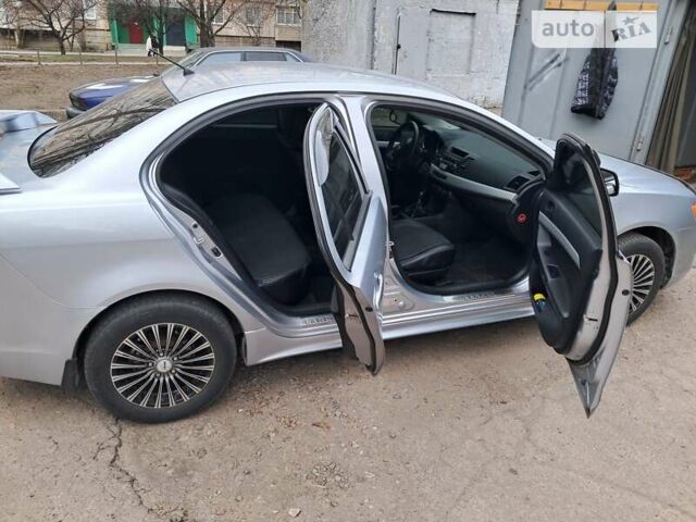 Сірий Міцубісі Lancer, об'ємом двигуна 1.5 л та пробігом 153 тис. км за 7900 $, фото 4 на Automoto.ua