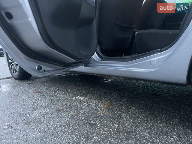 Сірий Міцубісі Lancer, об'ємом двигуна 1.58 л та пробігом 220 тис. км за 5900 $, фото 15 на Automoto.ua