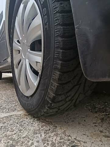 Серый Мицубиси Лансер, объемом двигателя 1.58 л и пробегом 176 тыс. км за 5000 $, фото 24 на Automoto.ua