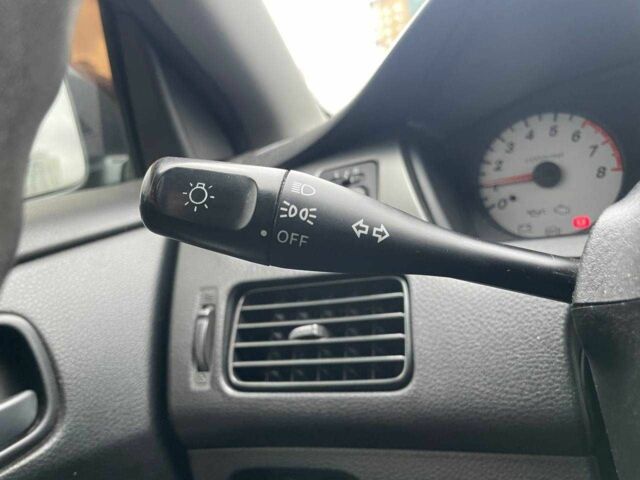 Серый Мицубиси Лансер, объемом двигателя 1.6 л и пробегом 146 тыс. км за 5990 $, фото 17 на Automoto.ua