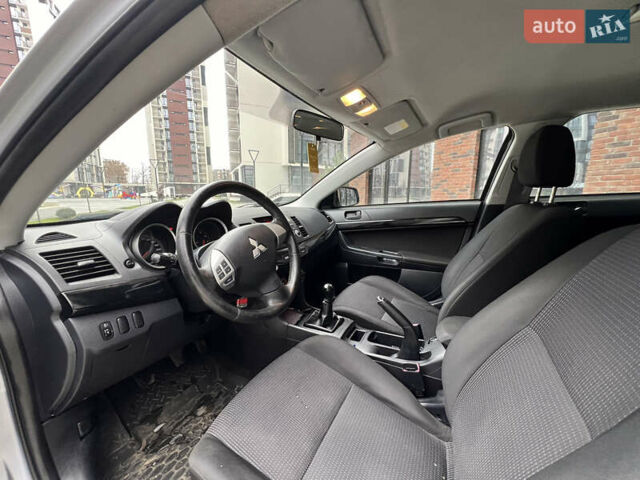 Сірий Міцубісі Lancer, об'ємом двигуна 1.5 л та пробігом 173 тис. км за 4800 $, фото 22 на Automoto.ua