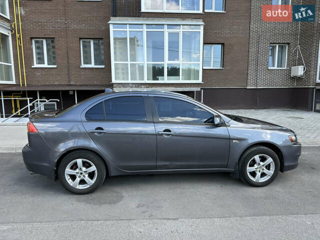 Сірий Міцубісі Lancer, об'ємом двигуна 1.5 л та пробігом 200 тис. км за 6600 $, фото 2 на Automoto.ua