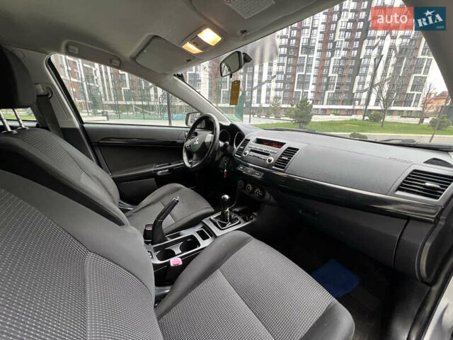 Сірий Міцубісі Lancer, об'ємом двигуна 1.5 л та пробігом 173 тис. км за 4800 $, фото 21 на Automoto.ua