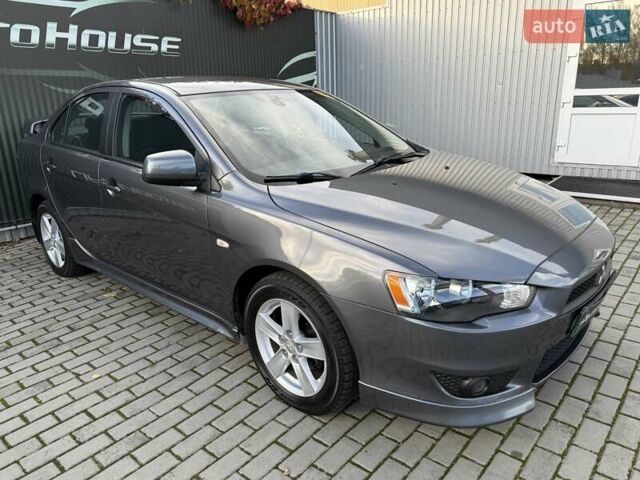 Серый Мицубиси Лансер, объемом двигателя 2 л и пробегом 230 тыс. км за 6900 $, фото 8 на Automoto.ua