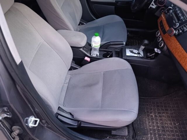 Серый Мицубиси Лансер, объемом двигателя 2 л и пробегом 345 тыс. км за 6500 $, фото 4 на Automoto.ua