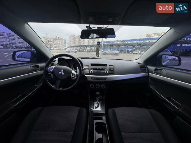 Сірий Міцубісі Lancer, об'ємом двигуна 2 л та пробігом 185 тис. км за 7000 $, фото 10 на Automoto.ua